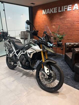 TRIUMPH TIGER 900 RALLY 